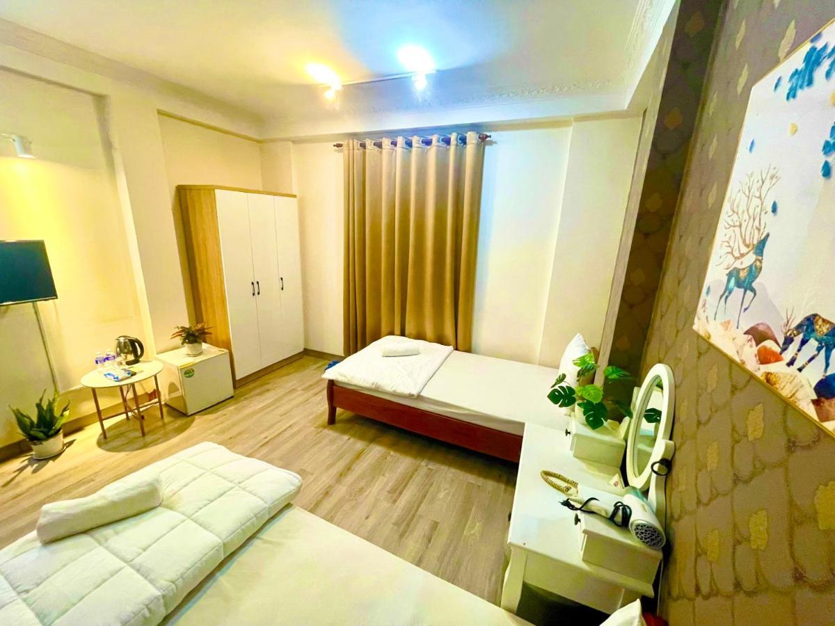 ánh Thiên Hotel 2*